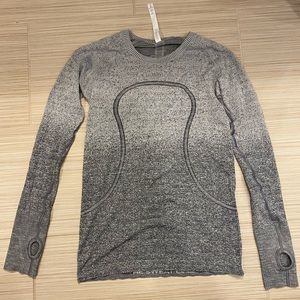 Lululemon Long sleeve Swiftly Tech